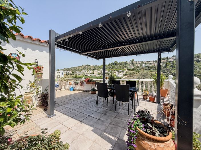 Image No.33-2 Bed Villa for sale