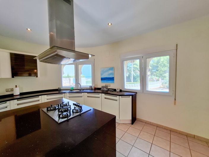 Image No.4-3 Bed Villa for sale