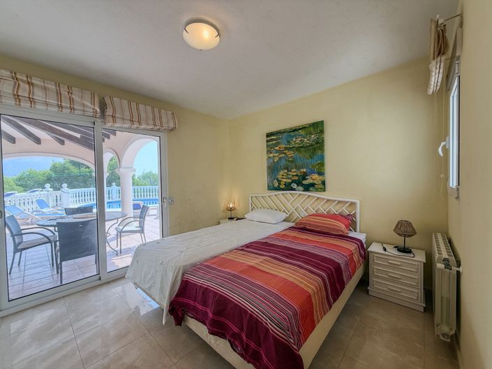 Image No.18-6 Bed Villa for sale