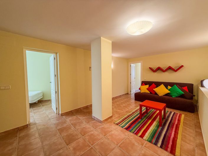 Image No.49-6 Bed Villa for sale