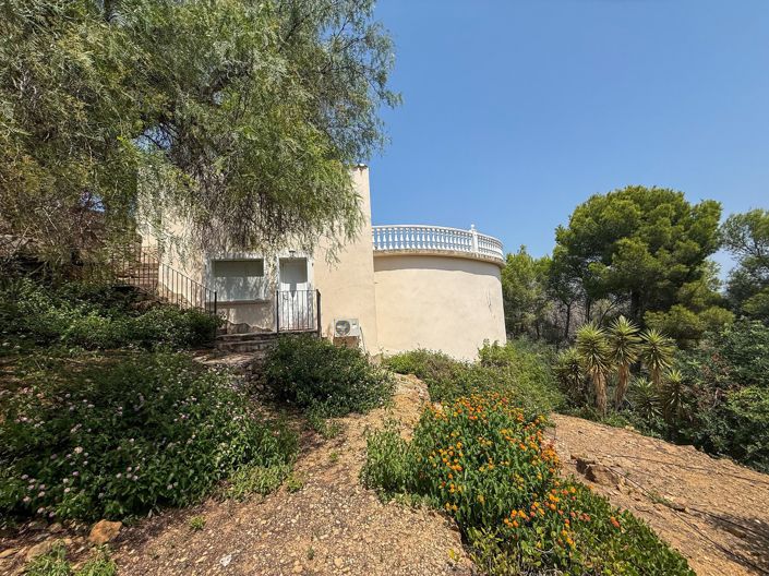 Image No.56-6 Bed Villa for sale