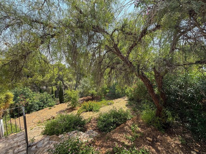 Image No.57-6 Bed Villa for sale