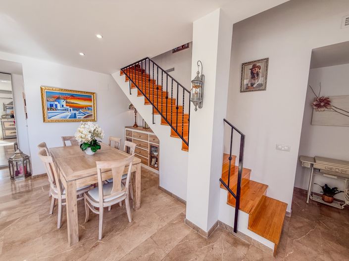 Image No.6-3 Bed Property for sale