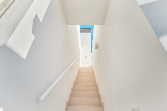 Image No.16-1 Bed Property for sale