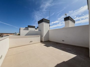 8546224