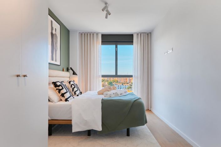 Image No.9-1 Bed Property for sale