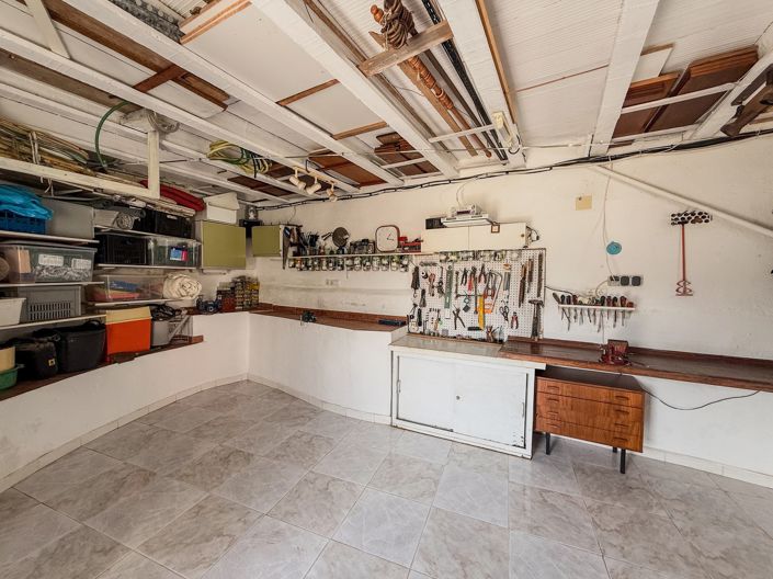 Image No.30-3 Bed Villa for sale