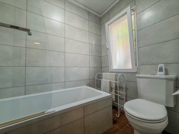 8547796