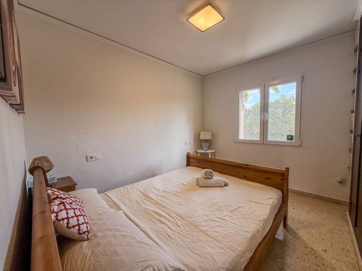 Image No.9-3 Bed Townhouse for sale