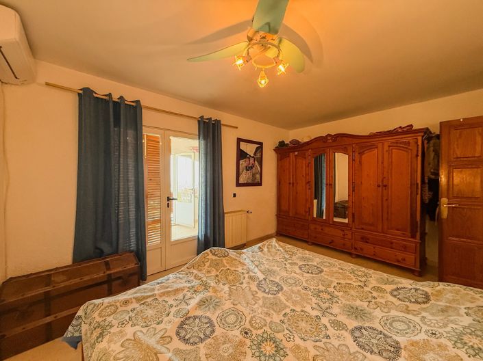 Image No.17-5 Bed Villa for sale