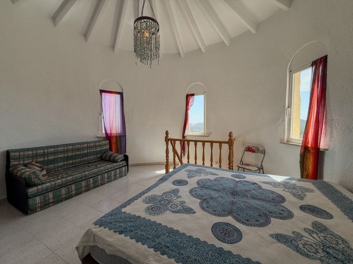 Image No.5-5 Bed Villa for sale