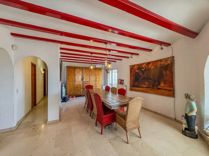 Image No.8-5 Bed Villa for sale