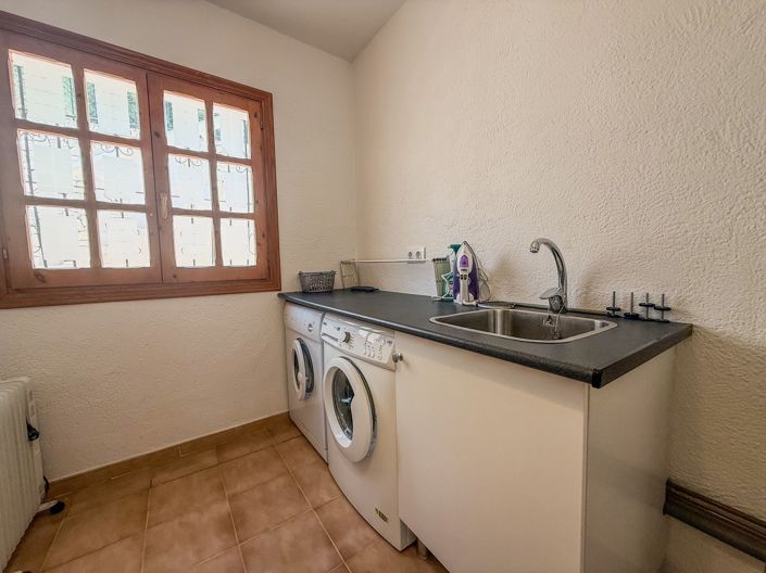 Image No.13-4 Bed Villa for sale