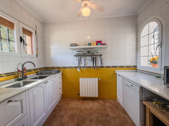 Image No.16-4 Bed Villa for sale