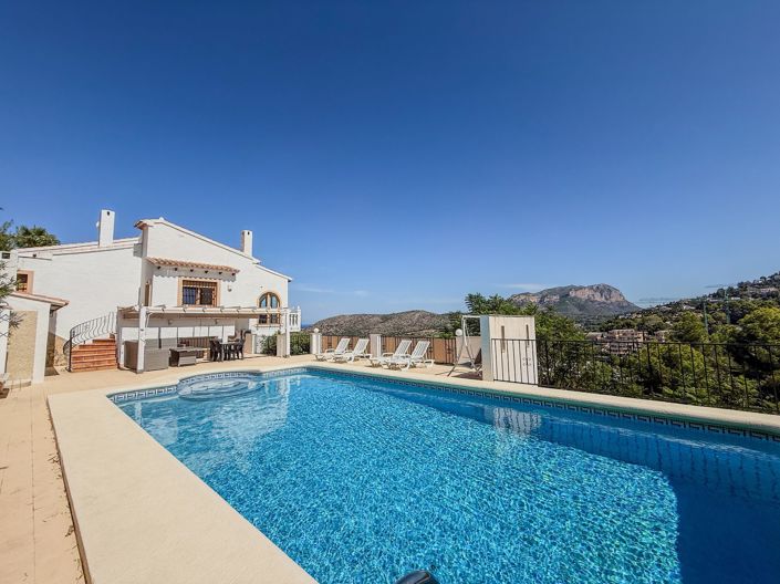 Image No.32-4 Bed Villa for sale