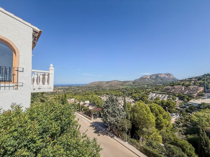 Image No.34-4 Bed Villa for sale