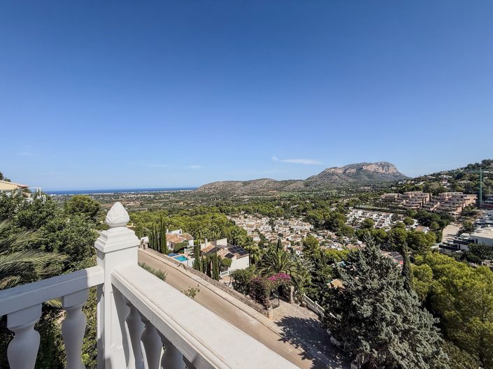 Image No.35-4 Bed Villa for sale