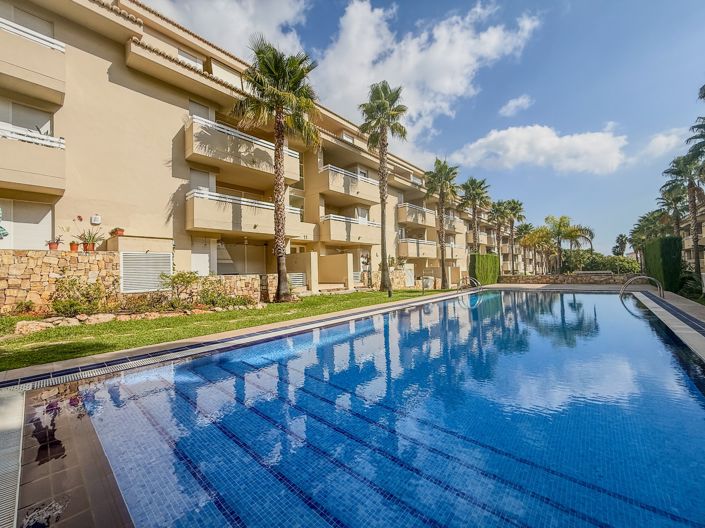 Image No.21-2 Bed Property for sale