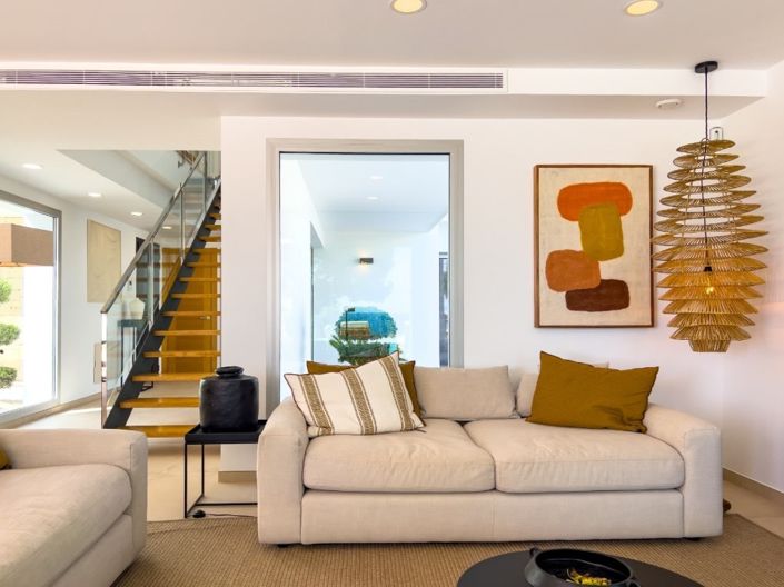 Image No.6-4 Bed Villa for sale