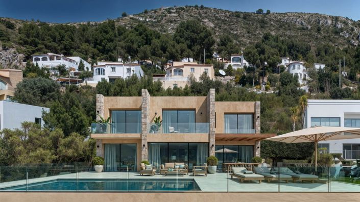 Image No.9-3 Bed Villa for sale