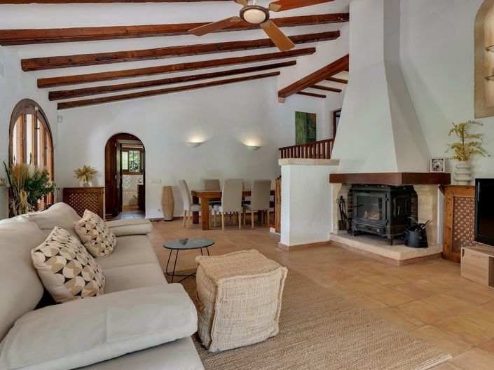 Image No.12-4 Bed Villa for sale