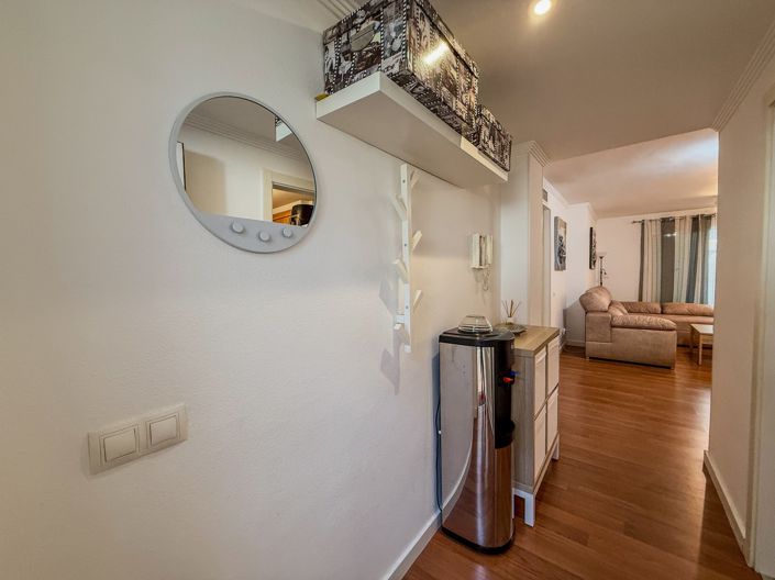 Image No.3-2 Bed Property for sale