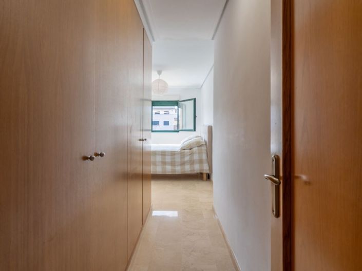 Image No.12-3 Bed Apartment for sale