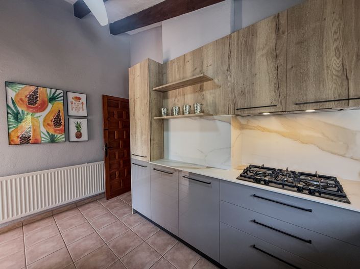 Image No.10-3 Bed Villa for sale