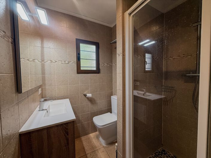 Image No.14-3 Bed Villa for sale