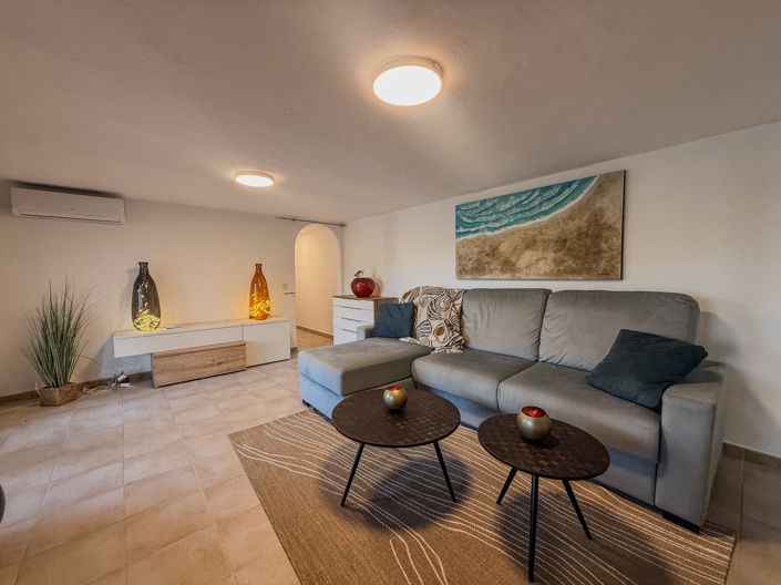 Image No.27-3 Bed Villa for sale