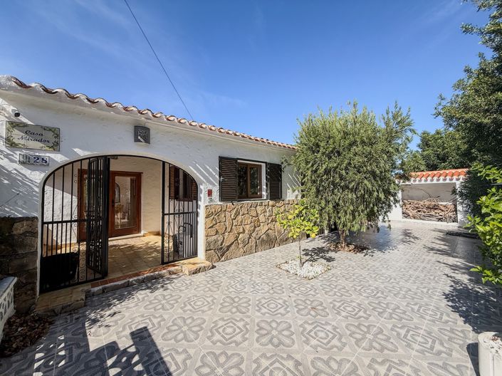 Image No.39-3 Bed Villa for sale