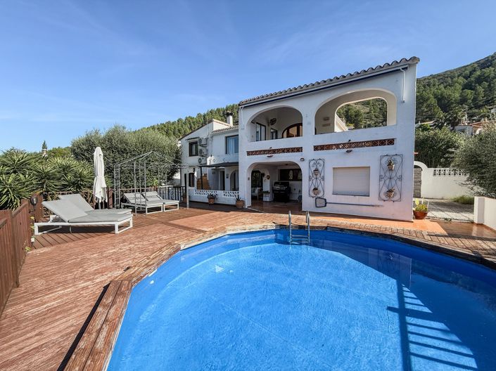 Image No.40-3 Bed Villa for sale