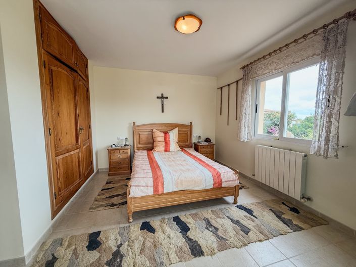 Image No.9-3 Bed Villa for sale