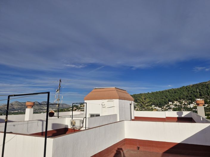 Image No.14-3 Bed Apartment for sale