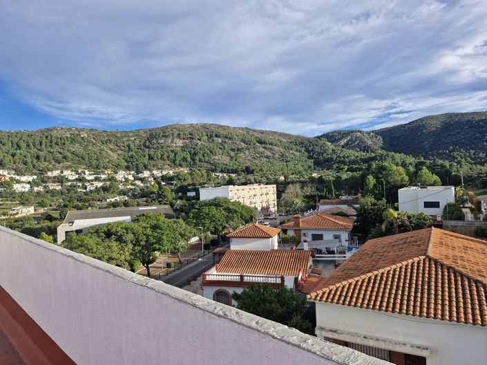 Image No.15-3 Bed Apartment for sale