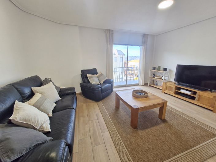 Image No.7-Appartement de 3 chambres à vendre à Orba