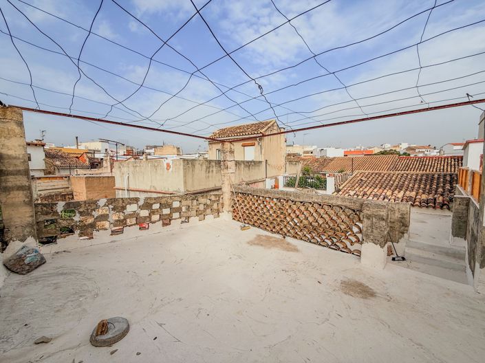 Image No.35-3 Bed Townhouse for sale