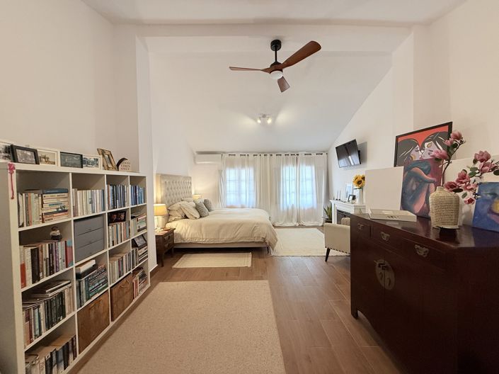 Image No.5-3 Bed Townhouse for sale