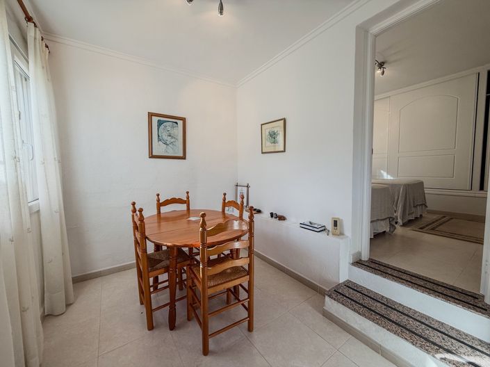 Image No.23-4 Bed Villa for sale