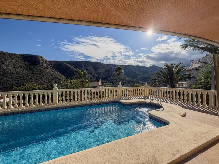 Image No.29-4 Bed Villa for sale