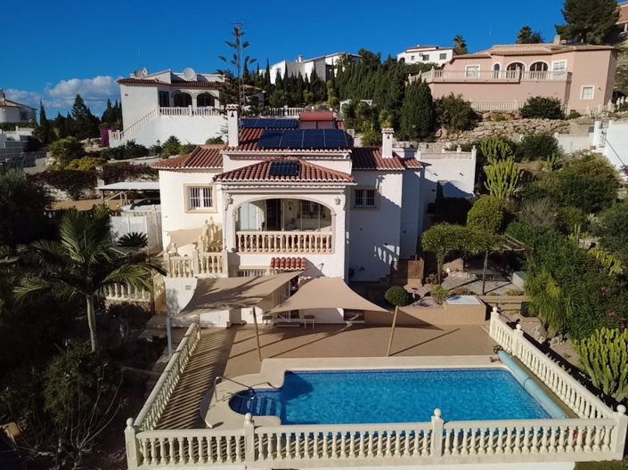 Image No.4-4 Bed Villa for sale