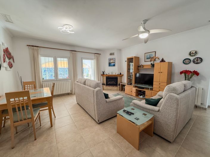 Image No.8-4 Bed Villa for sale