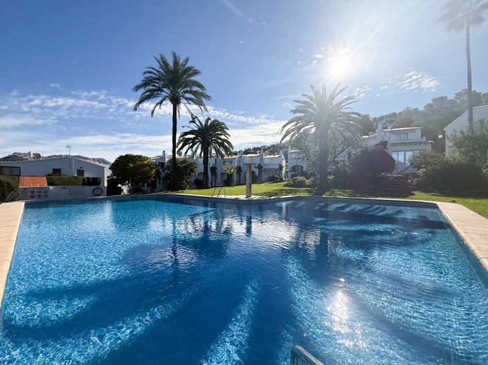 Image No.14-1 Bed Property for sale