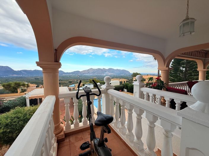 Image No.28-4 Bed Villa for sale