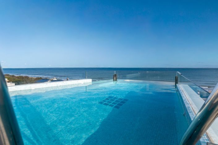 Image No.3-3 Bed Property for sale