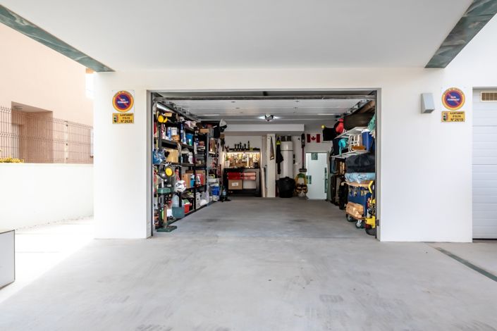 Image No.30-3 Bed Property for sale