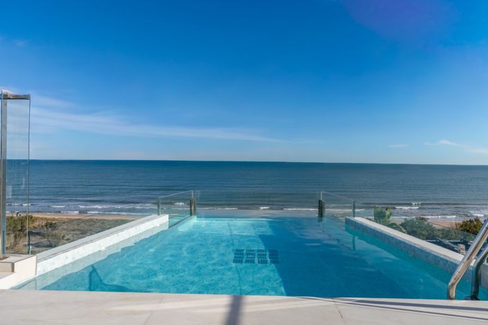 Image No.35-3 Bed Property for sale