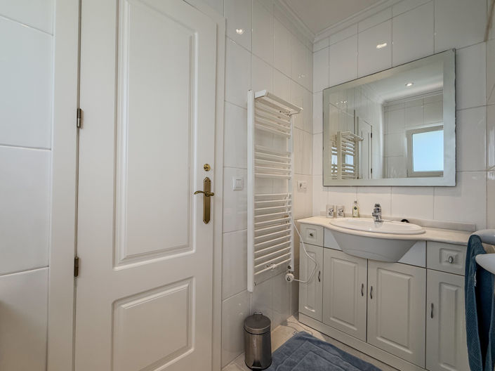 Image No.14-5 Bed Villa for sale