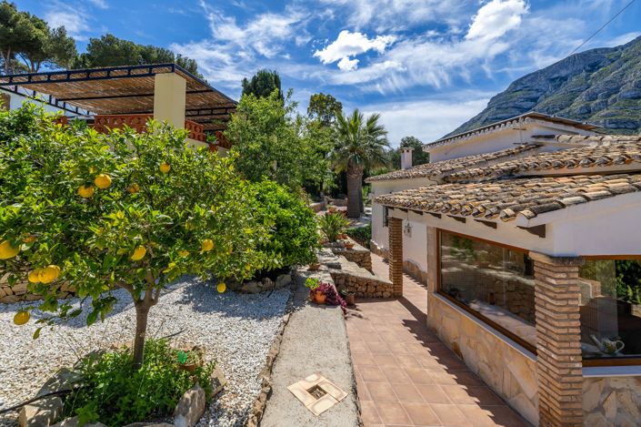 Image No.11-3 Bed Villa for sale