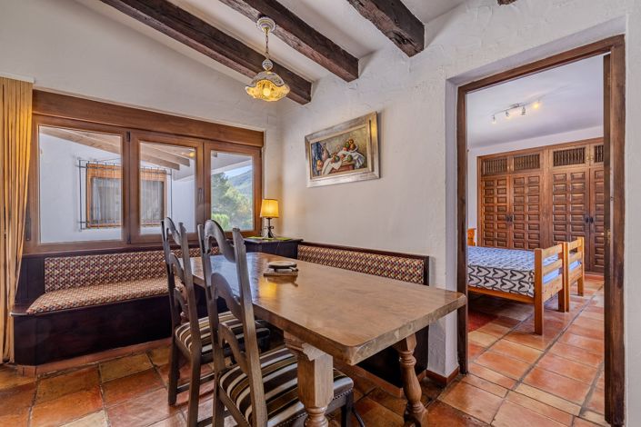 Image No.18-3 Bed Villa for sale